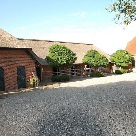Ostseepferdehof Neukirchen  Buitenkant foto